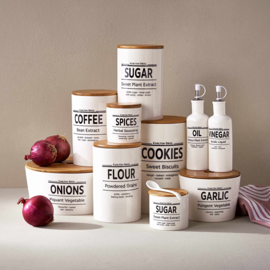 KARLTON BROS. ecettartóüveg 240ml